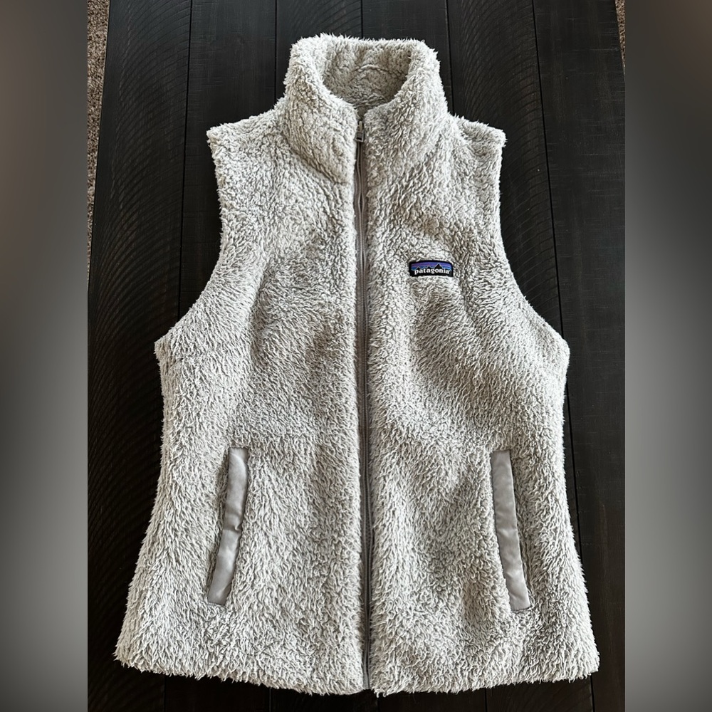 Patagonia Women’s Los Gatos Fleece Vest.